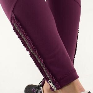 Lululemon Wunder Under Ruffled Up Plum Ankle Zip